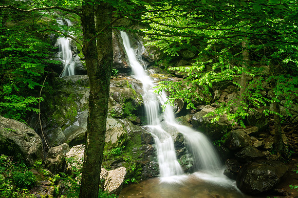 Dark Hollow Falls