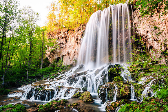 Falling Spring Falls