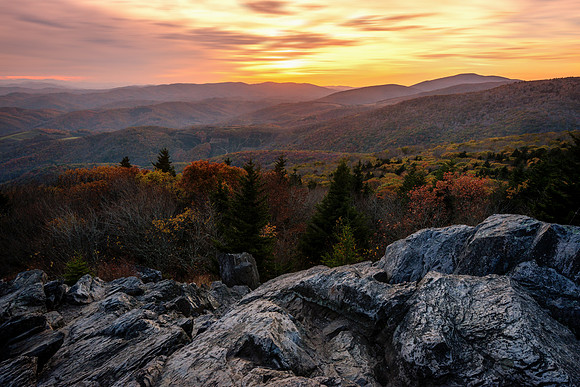 Little Pinnacles Overlook