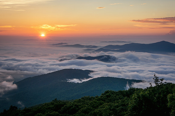 Sunrise at Humpback Rock