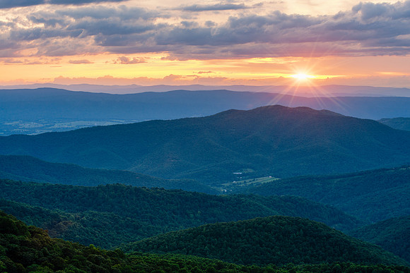 Sunset at Bearfence Mountain