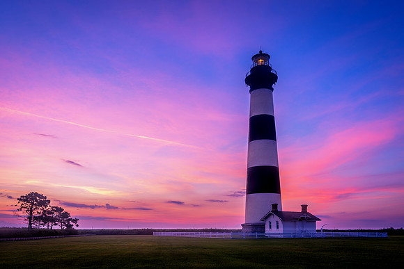 Sunrise at Bodie Lighthouse
